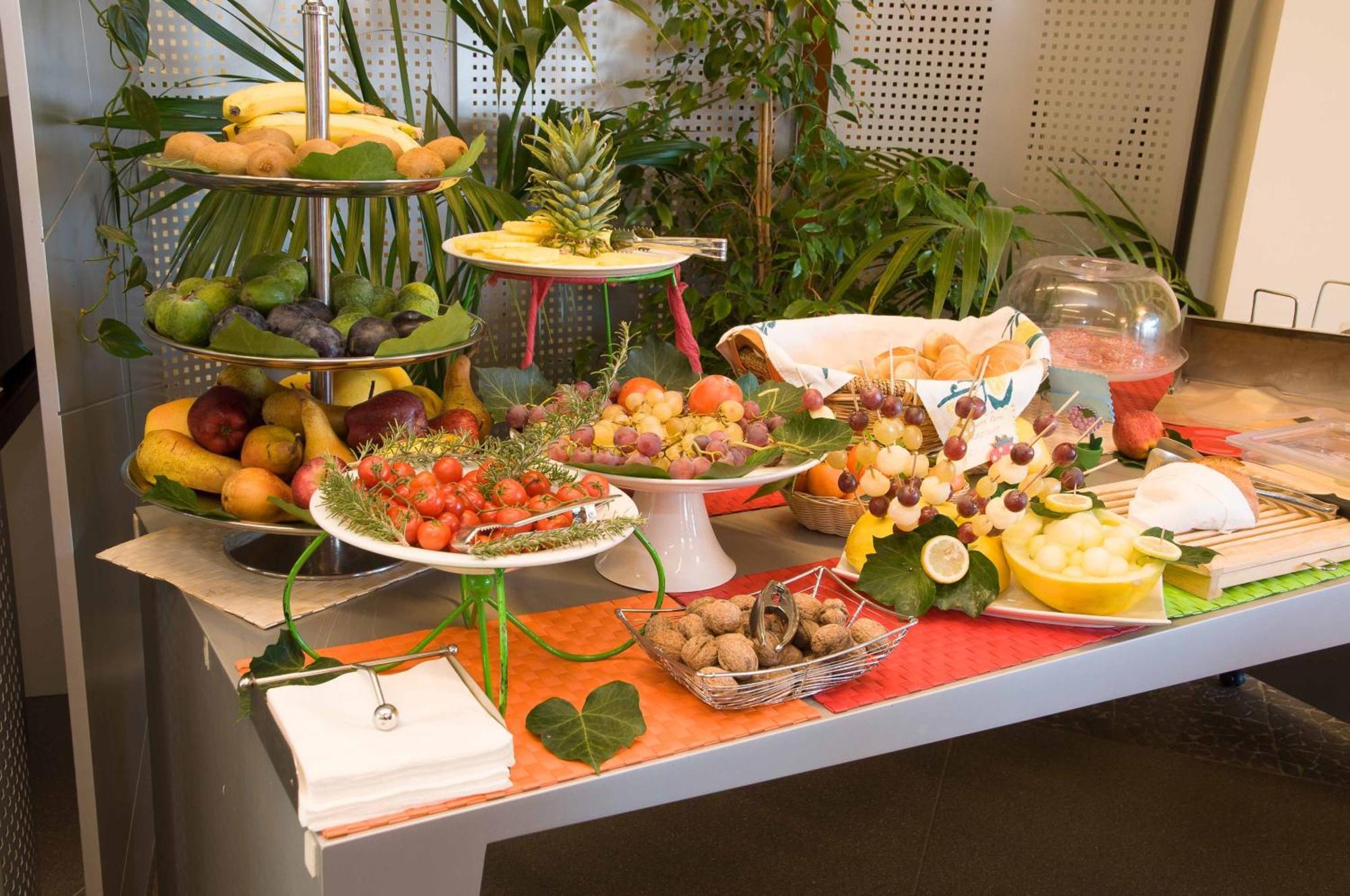 Отель Ibis Styles Catania Ачиреале Экстерьер фото